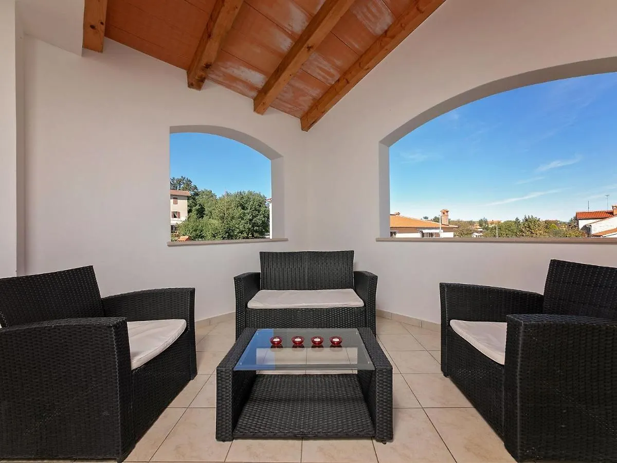 Splendid Villa In VI Inada With Jacuzzi Vizinada 0*,  Croatia